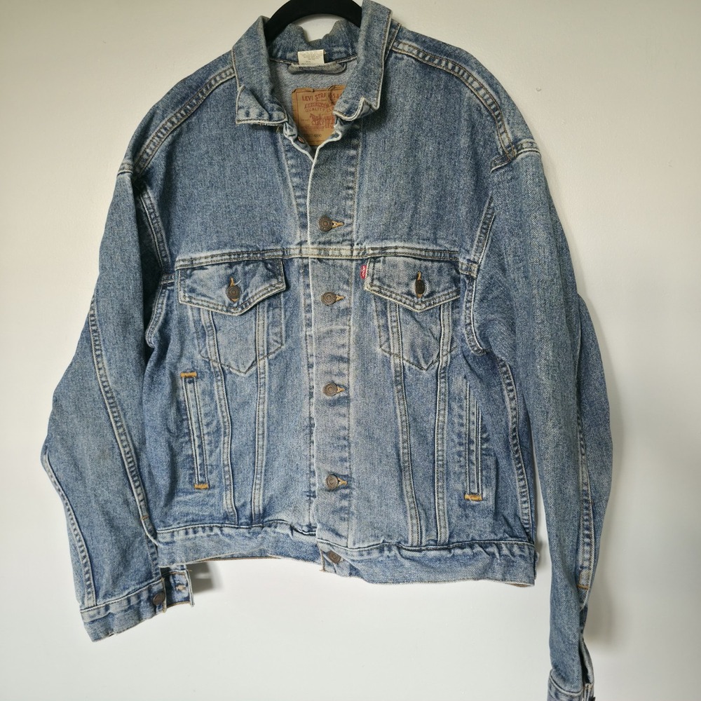 Vintage Levis Denim Mens Trucker Jacket Size M 70507 4890